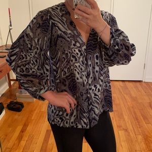 AMAZING PARKER ABSTRACT ANIMAL PRINT BLOUSE W/ balloon sleeves